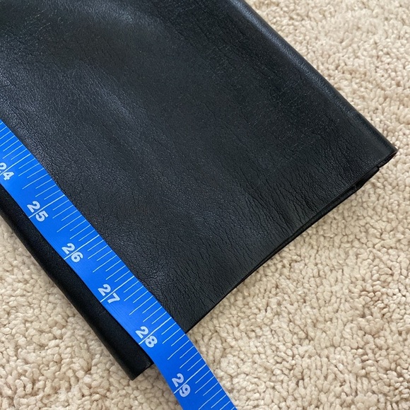 Aritzia Wilfred The Melina Pant High Rise Vegan Leather Black Size 00 - Picture 13 of 16